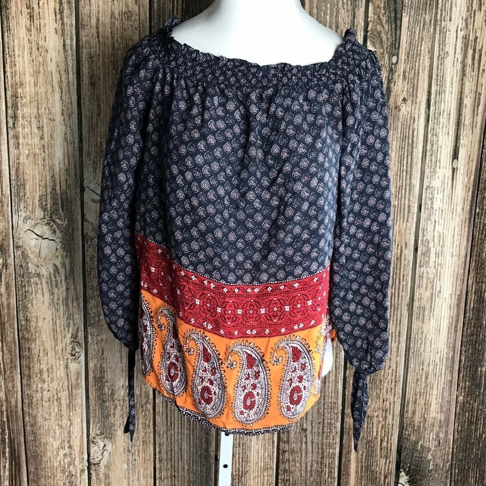 Beach Lunch Lounge Women's Shirt ~ Sz M